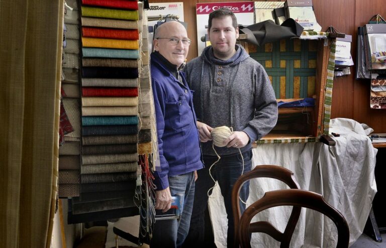 Sebastià Torres, 50 anys entre teles, pells i fusta