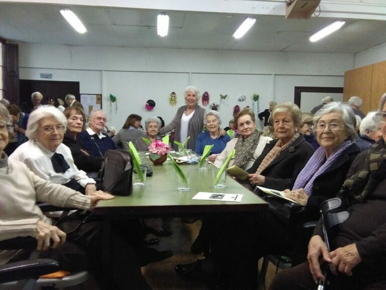 Assemblea a la Llar