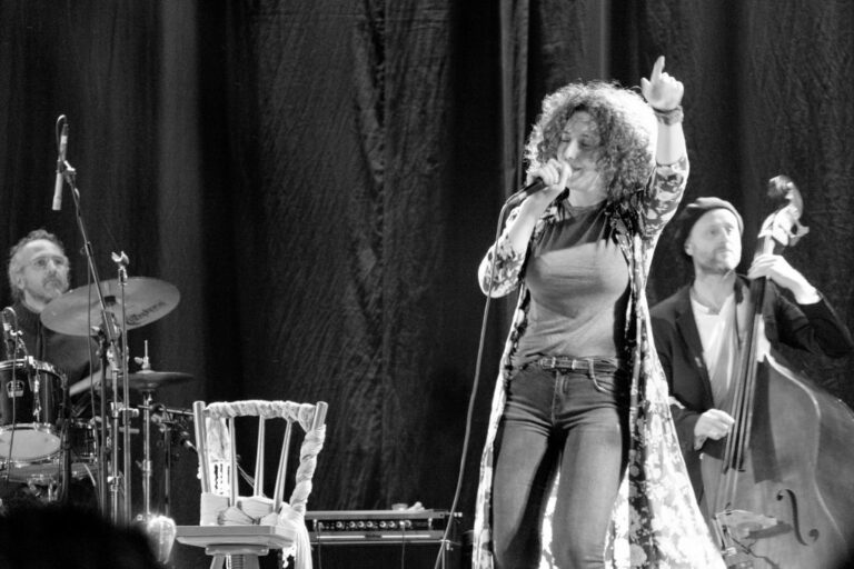 Paula Valls, una jove promesa de la música catalana
