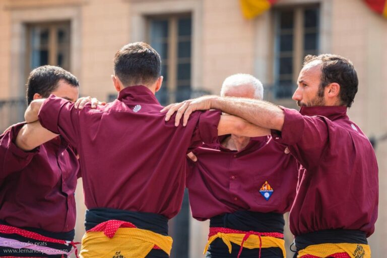 Els Castellers de Sarrià participen per primera vegada a la diada de la Mercè