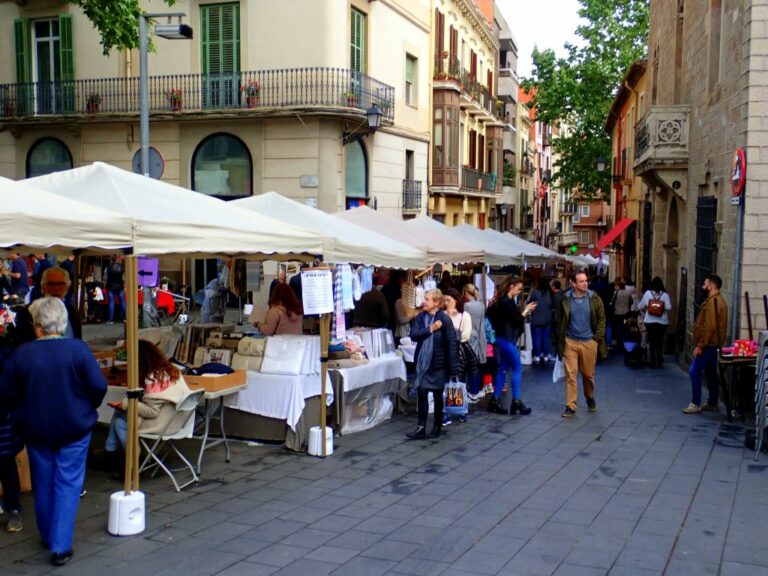 Ara més que mai cal que el Districte ajudi el comerç i la restauració, per Isaac Martín