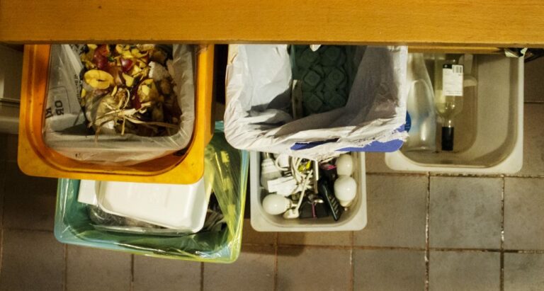 Sarrià suma un tercer comerç on comprar les bosses del Porta a Porta