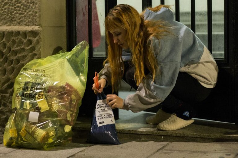 Arriba a Sarrià la bonificació en la taxa de residus a través del porta a porta