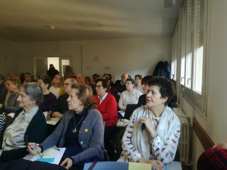 Assís aborda el sensellarisme amb un centenar de voluntaris