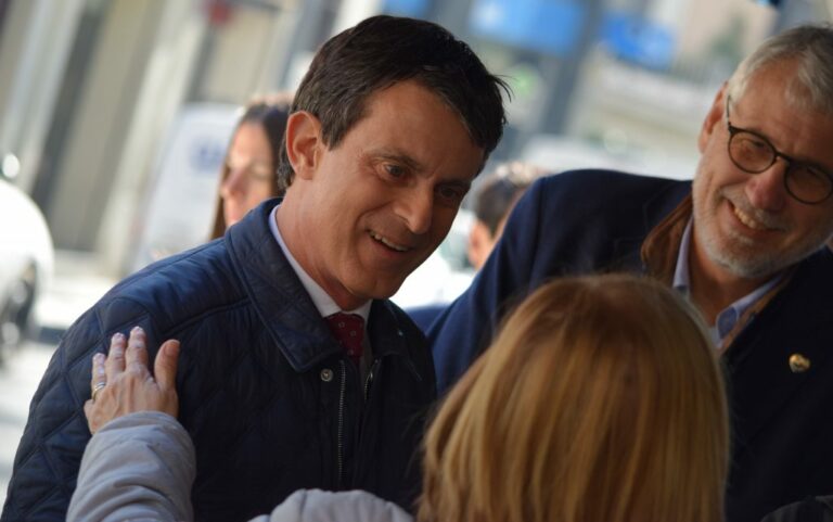 Manuel Valls reivindica un millor tracte cap als veïns de les Tres Torres
