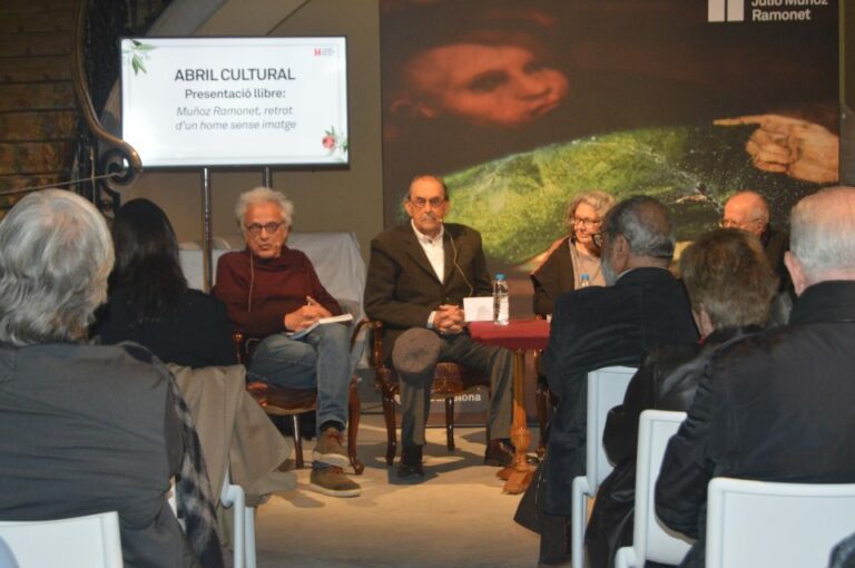 Muñoz Ramonet, el retrat d’un home sense imatge