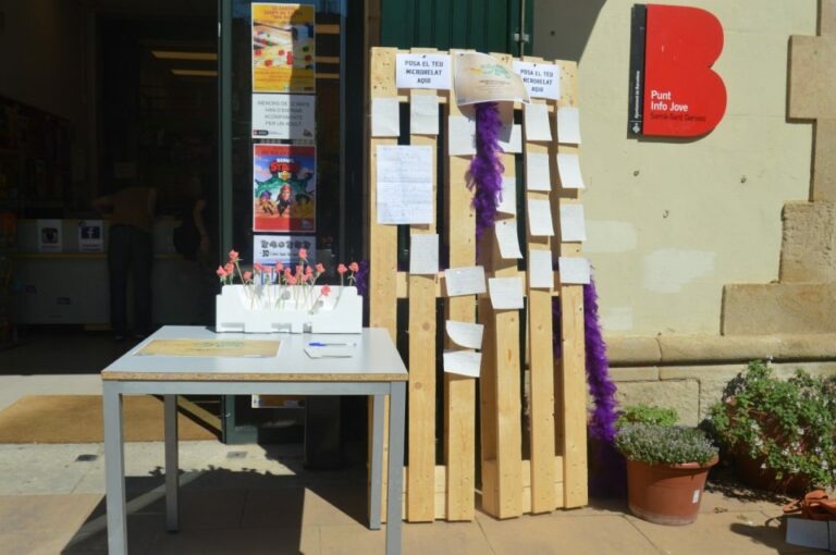 Microrelats a l’Espai Jove Casa Sagnier