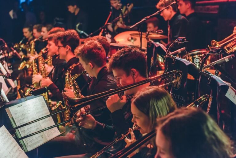 La Big Band del Brighton College actua a la Bonanova en un concert únic a la ciutat