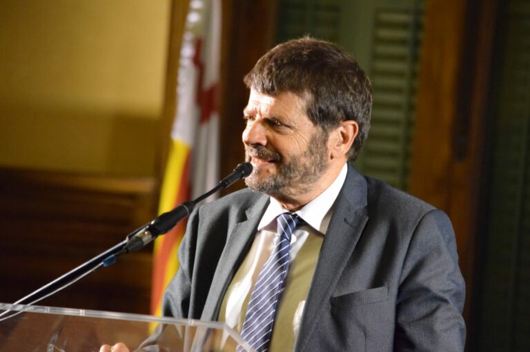 Batlle assegura que la comissaria de la GUB de Sarrià continua prestant servei