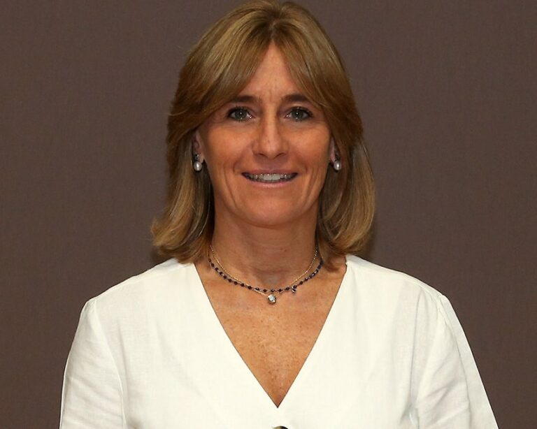 Helena San Martín Cervera, la nova Presidenta del  Barcino