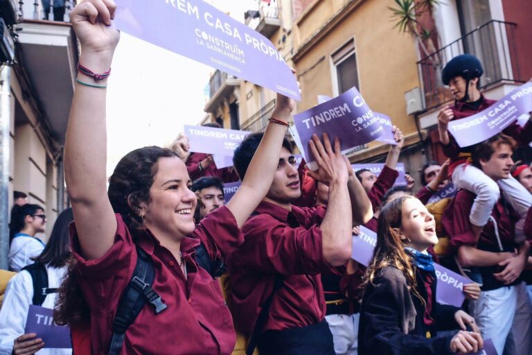 Construïm La Sarrianenca reclama als grups municipals avançar en la construcció d’un espai per a la cultura