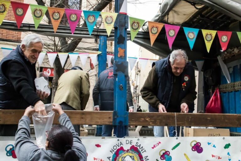 La festa dolça de Sant Medir tornarà a desfilar pels carrers del Farró aquest dijous