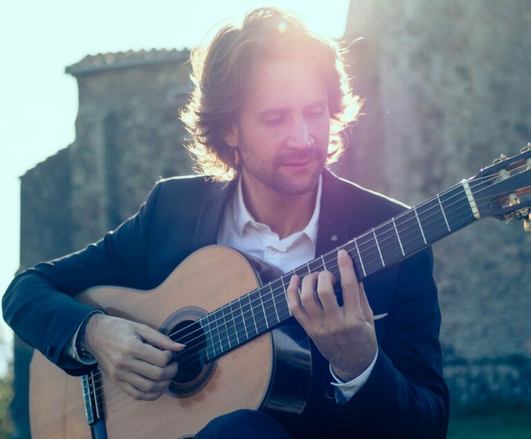 Bernat Padrosa reivindica la guitarra catalana a través de la figura de Mompou