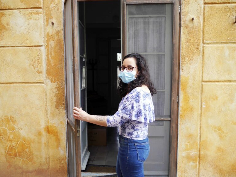 Assís inaugura 12 places d’habitatge segur per a dones en situació de sense llar