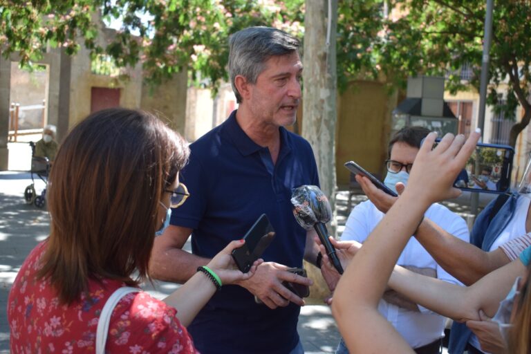Junts critica que Colau hagi renunciat a fer una biblioteca als edificis de Muñoz Ramonet