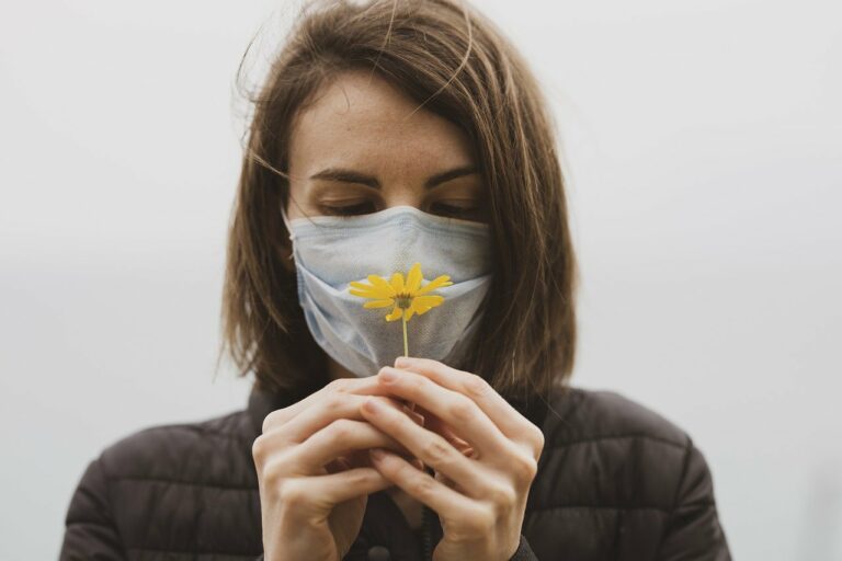 A Espanya comprem les mascaretes més cares d’Europa