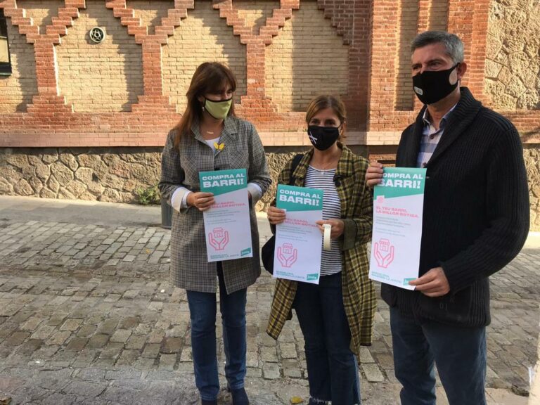Junts visita diferents mercats de Sarrià – Sant Gervasi per “donar vida a qui dona vida”
