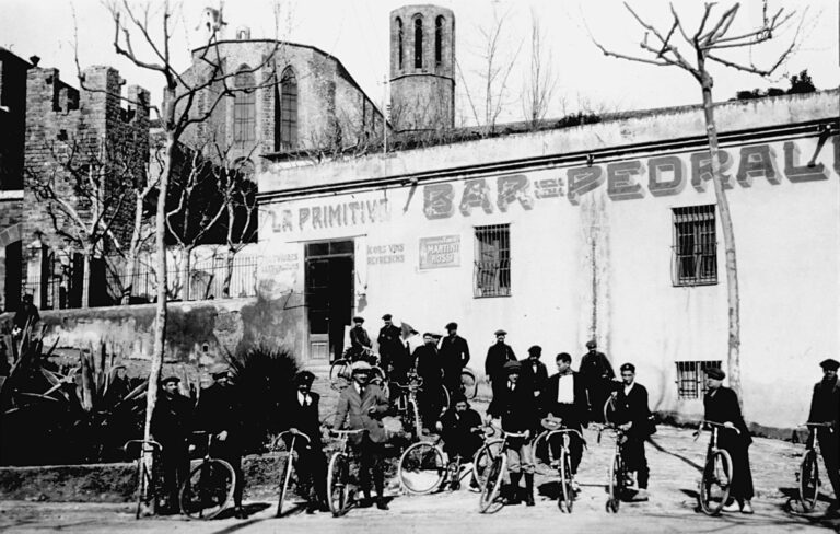 El carrer del Bisbe Català