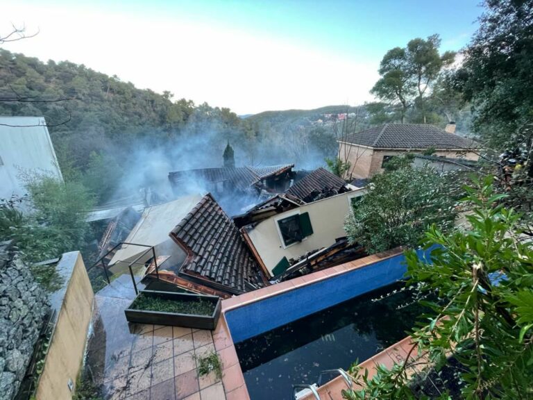 Crema de matinada una casa de Mas Guimbau sense causar víctimes
