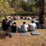 Meditació al Turó Parc