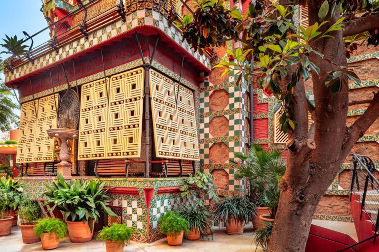 Casa Vicens llança la campanya d’estiu “Sol, solet, vinam a veure” inspirada en la creativitat de Gaudí