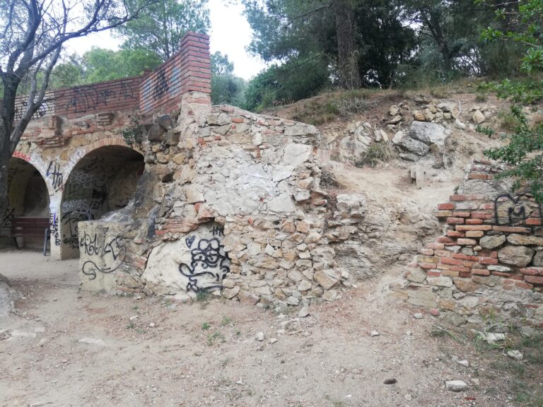 La millora del Parc del Castell de l’Oreneta, a debat entre els experts