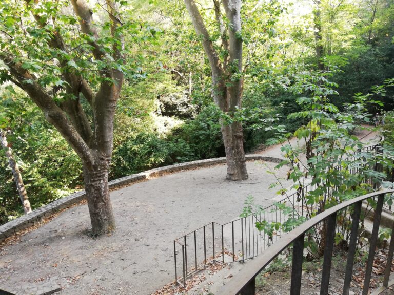 Els jardins de Vil·la Joana a Vallvidrera, l’antic jardí romàntic de la família Miralles