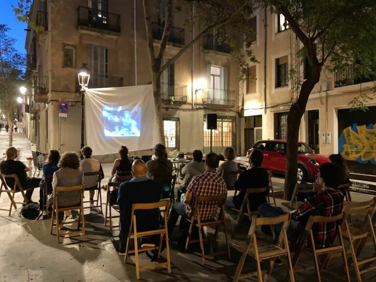 Entitats socials i la CUP es donen la mà per fer front a l’especulació immobiliària i la gentrificació als barris