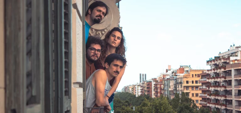 Quatre estudiants confinats en plena pandèmia: la nova obra que pots veure a La Gleva