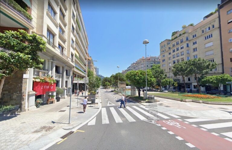 Noves cares a l’associació de comerciants del Turó Parc que manté Bartolomé Criado de president