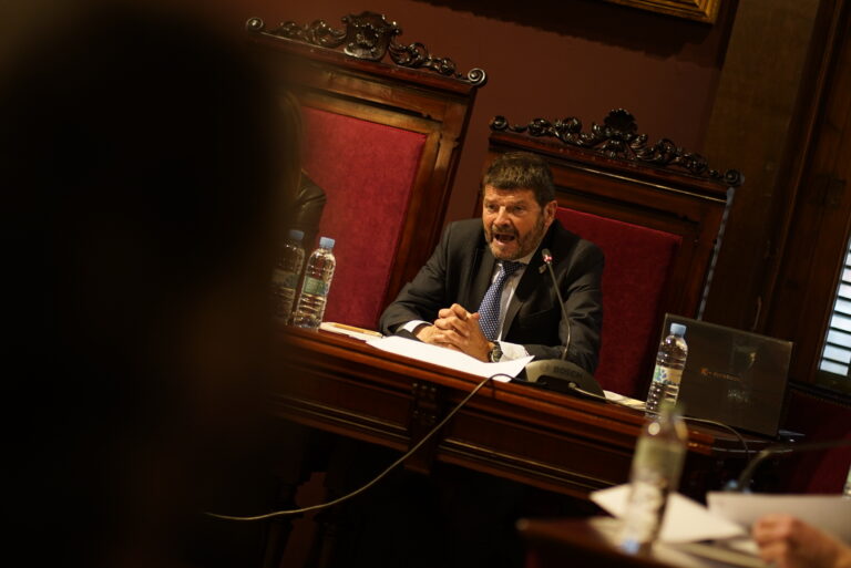L’Ajuntament justifica no haver reformat Balmes perquè han fet les obres de la Biblioteca de Sarrià