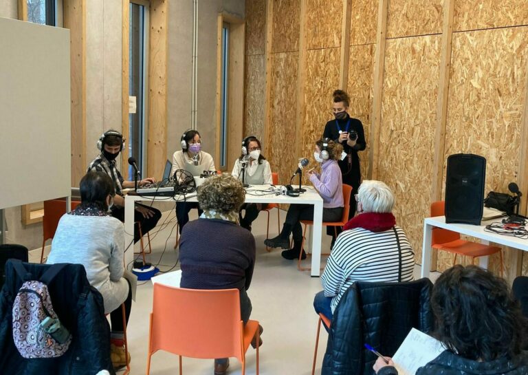 Ràdio Farró, un servei i una possibilitat de “fer barri”