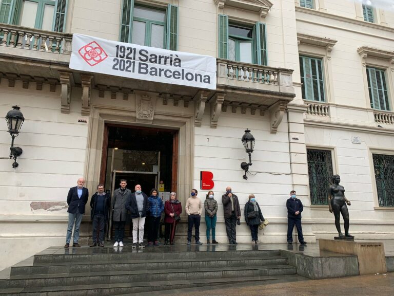 Els representants de Sarrià-Sant Gervasi mostren la seva solidaritat amb Ucraïna