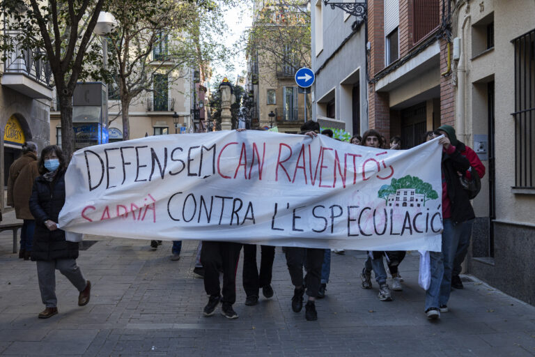 Defensem Can Raventós interpel·la a tots els partits polítics del Consell Plenari: “No tenen cap iniciativa?”