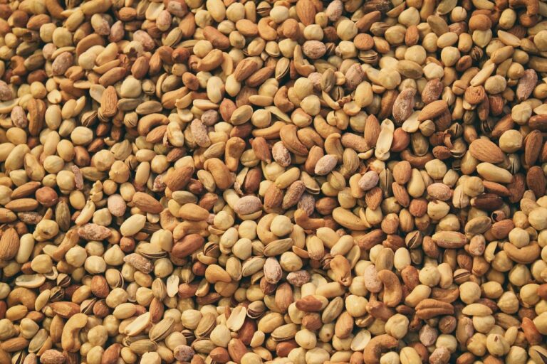 La fruita seca, beneficiosa per la salut