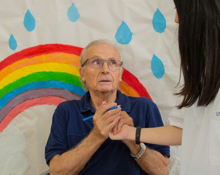 Les emocions: una finestra als sentiments i els records per a la gent gran
