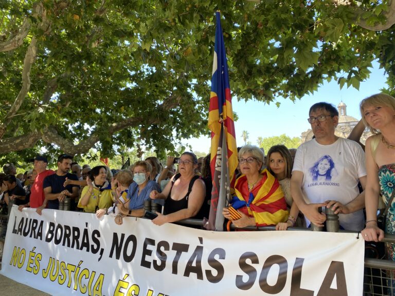 Periodisme i militància política, llums i ombres