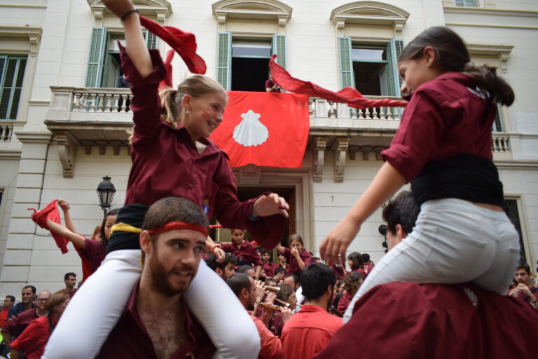 Els Castellers de Sarrià aconsegueixen el seu 4 de 7