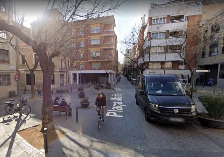 La plaça Mañé i Flaquer, en obres per renovar el paviment