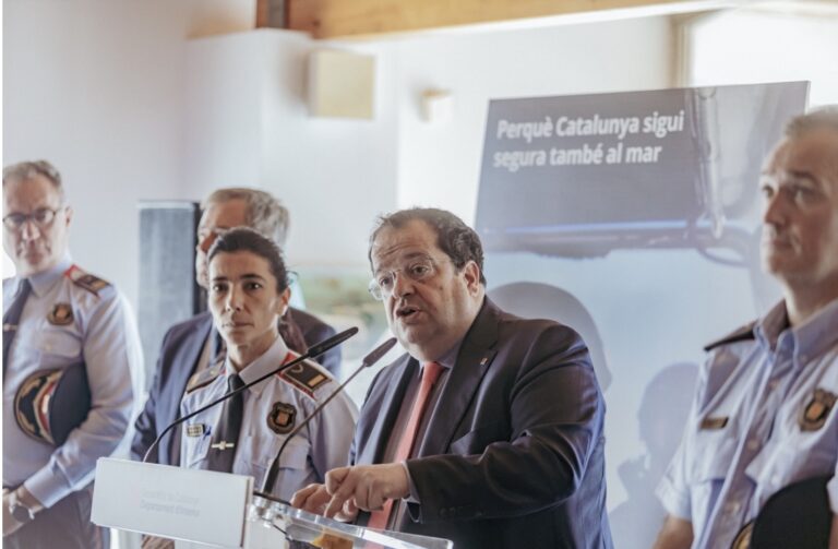 La policia marítima de la Generalitat patrullarà les 24 hores del dia