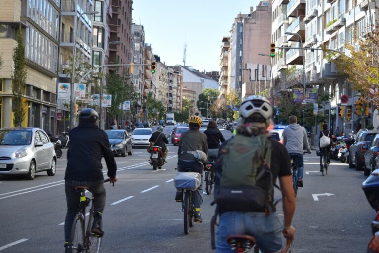 La mort d’un ciclista a Sarrià reunirà una reivindicació per una xarxa de bici més segura
