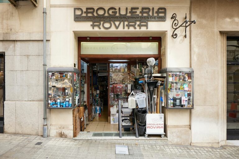 La Drogueria Rovira de Sant Gervasi, millor comerç de proximitat de Barcelona