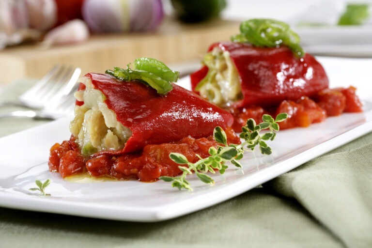 Pebrots del piquillo farcits de bacallà