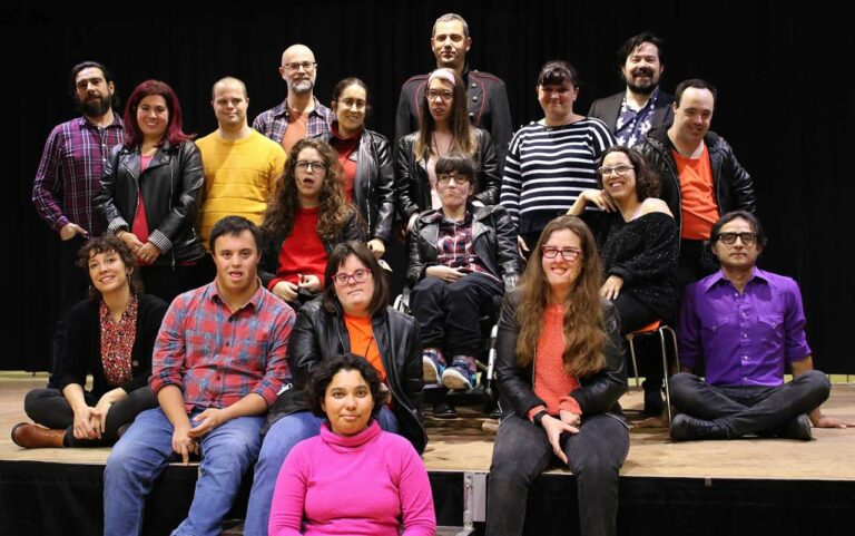 La banda Clams celebra 10 anys d’inclusió social amb nou treball: ‘Melodies del Somriure Inconscient’