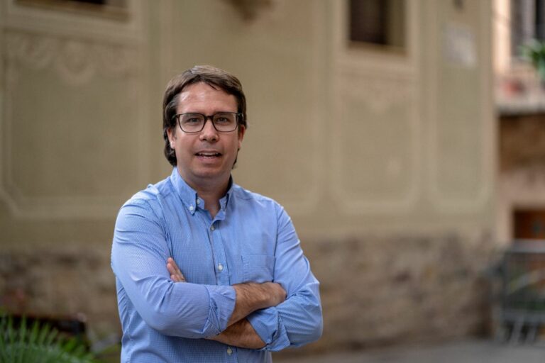 Pol Lliró (Junts): “Cal que l’Ajuntament impulsi el diàleg amb veïns i propietaris per trobar una solució a Can Raventós”