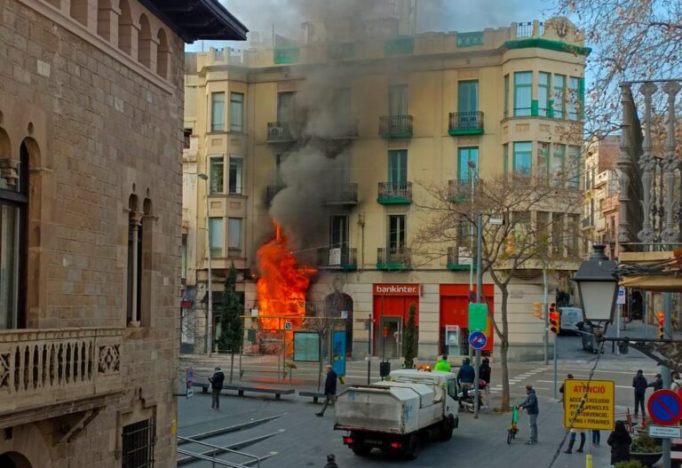 Incendi de la llibreria de la plaça Sarrià