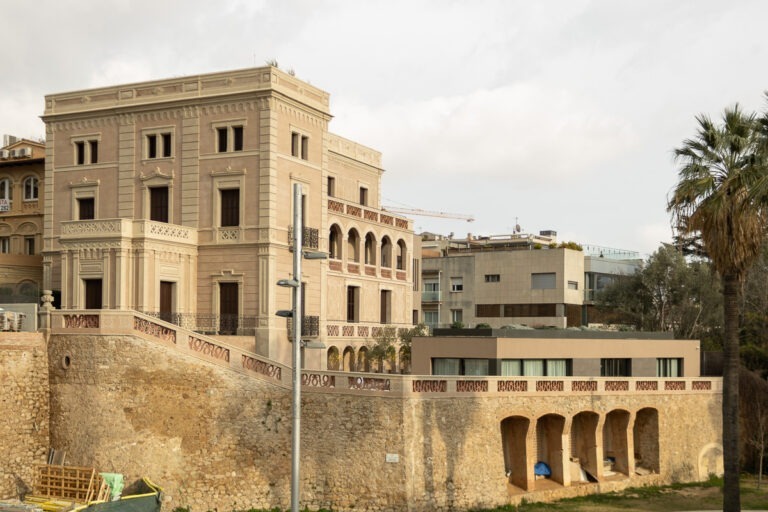 La Casa Grases de Major de Sarrià, un antic palauet residencial noucentista