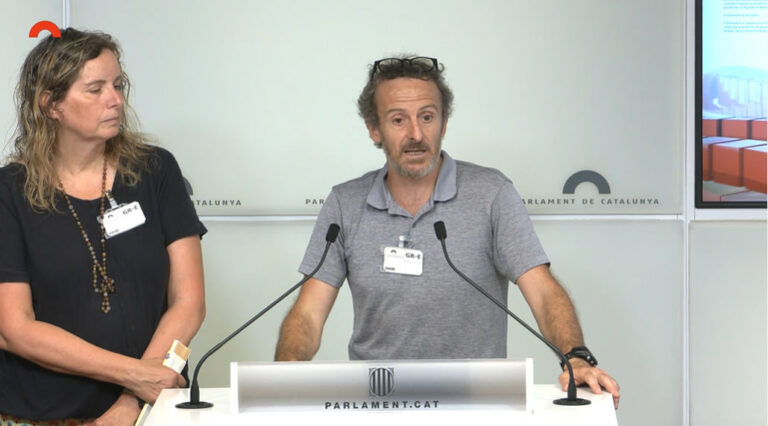 La connexió en bici entre Barcelona i el Vallès pels túnels de Vallvidrera arriba al Parlament