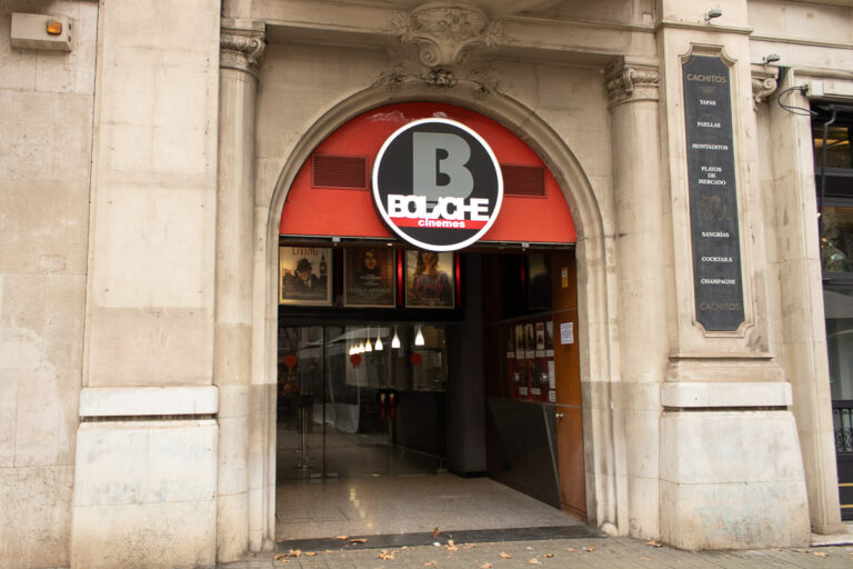 Cinema a 2 euros per a majors de 65 anys en quatre sales de Sarrià-Sant Gervasi