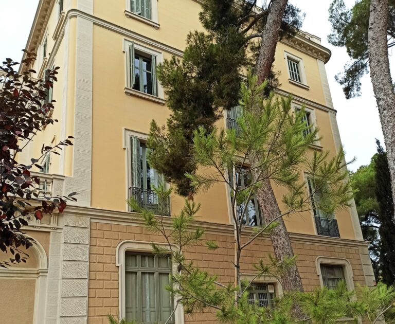 Quaranta anys del Centre Cívic de Sarrià, el palauet salvat pels veïns